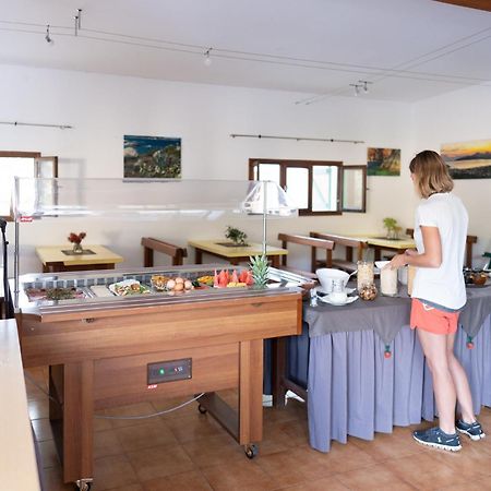 Feriendorf La Mora Калви Екстериор снимка