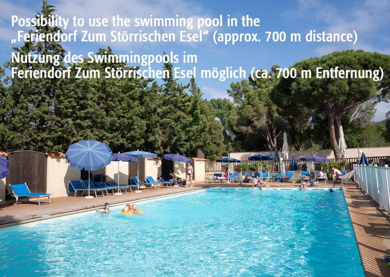 Feriendorf La Mora Калви Екстериор снимка
